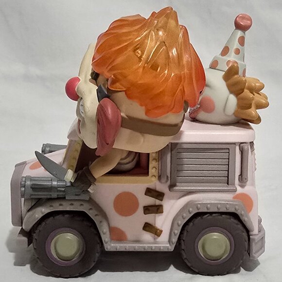 2020 Funko Twisted Metal Pop! RIDES Sweet Tooth Ice Cream Truck - Picture 4 of 7